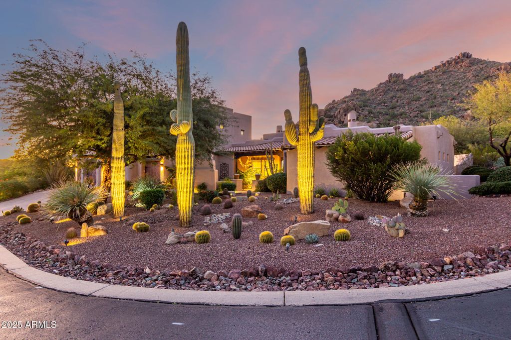 Photo of 11398 E Desert Vista Road, Scottsdale, AZ 85255 (MLS # 6943806)