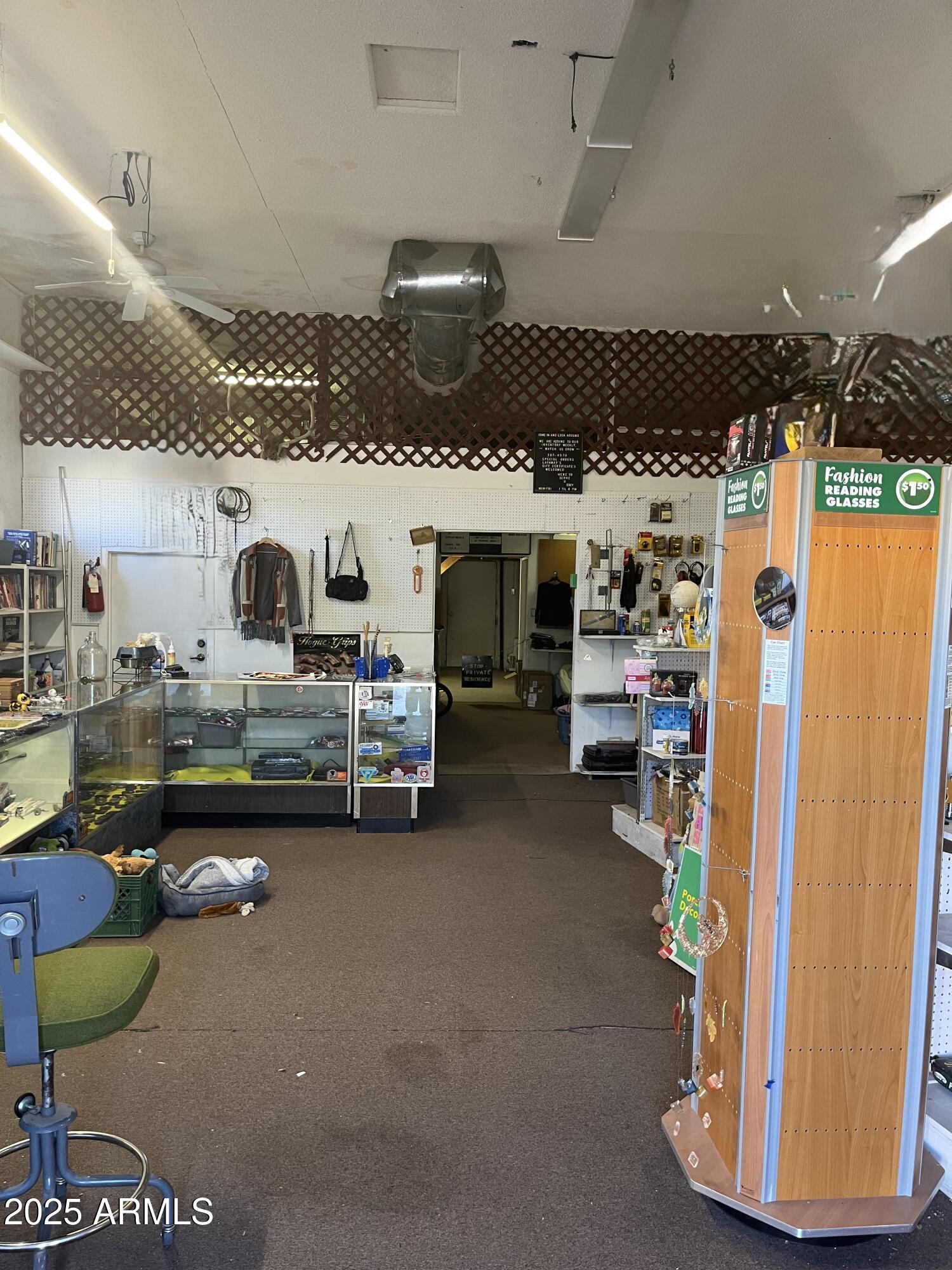 1201 W HOOVER Street