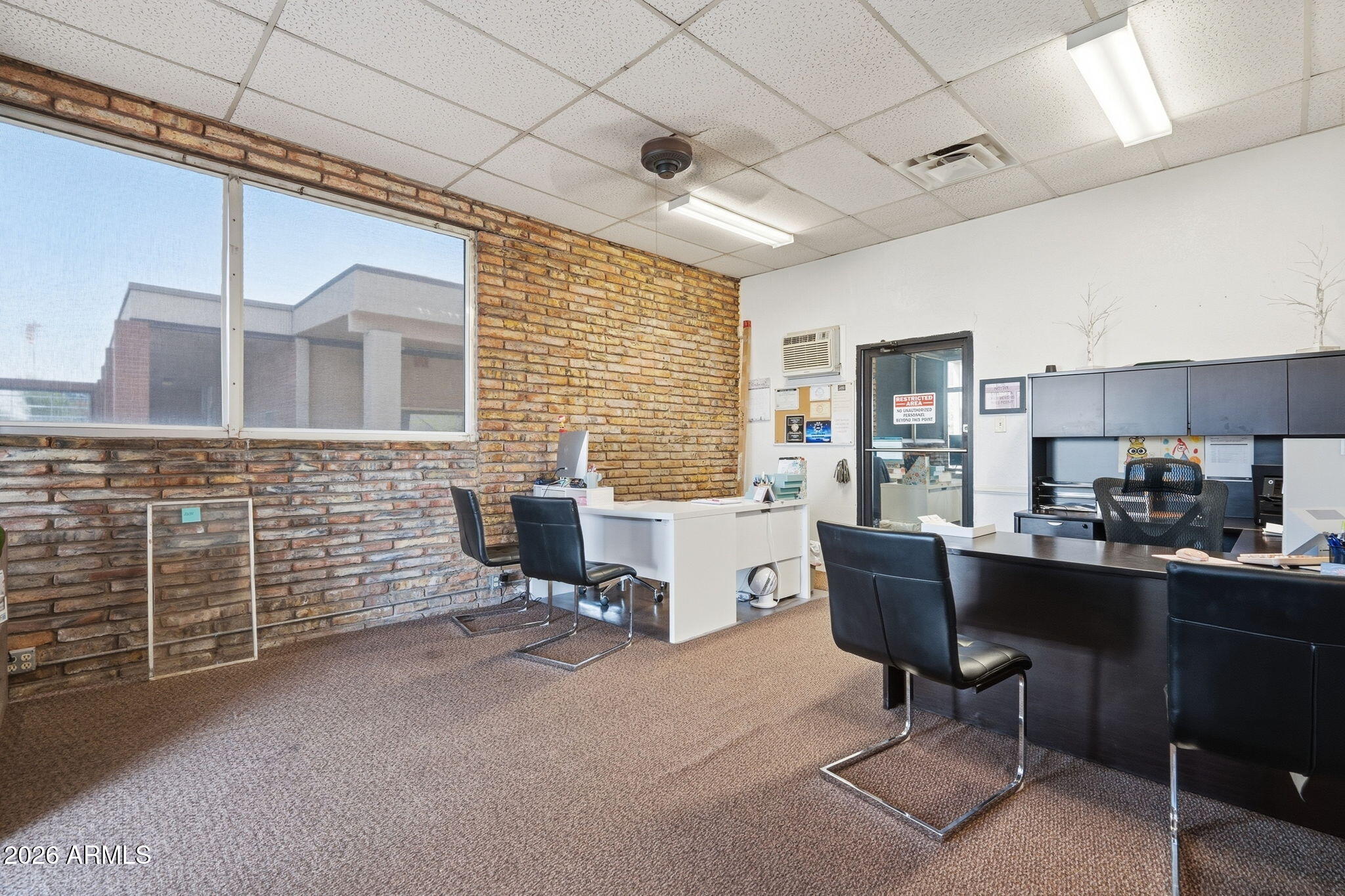 469 W CENTRAL Avenue