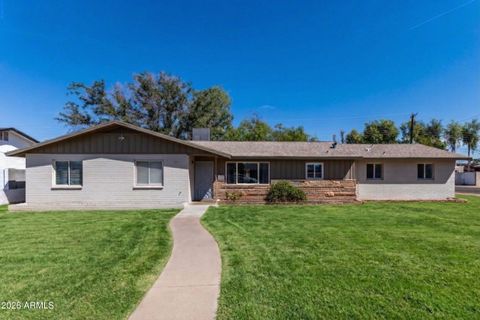 136 E PALMCROFT Drive Tempe AZ 85282