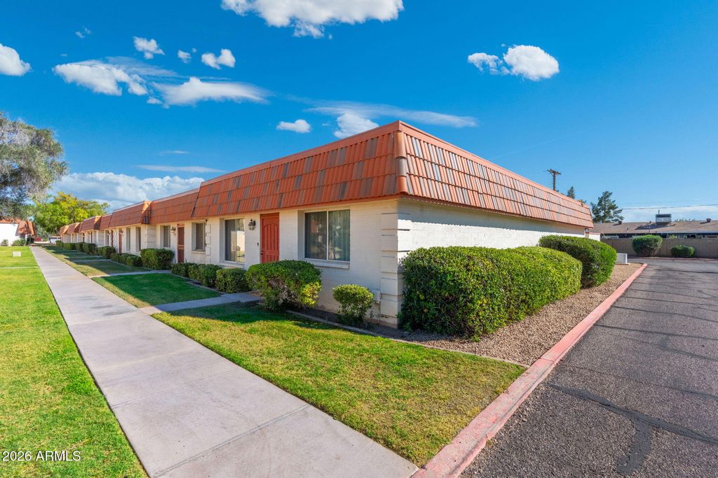 Photo of 3944 N Granite Reef Road, Scottsdale, AZ 85251 (MLS # 7001164)