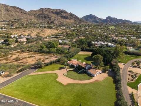 Photo of 5057 E Sky Desert Lane, Paradise Valley, AZ 85253 (MLS # 6995406)