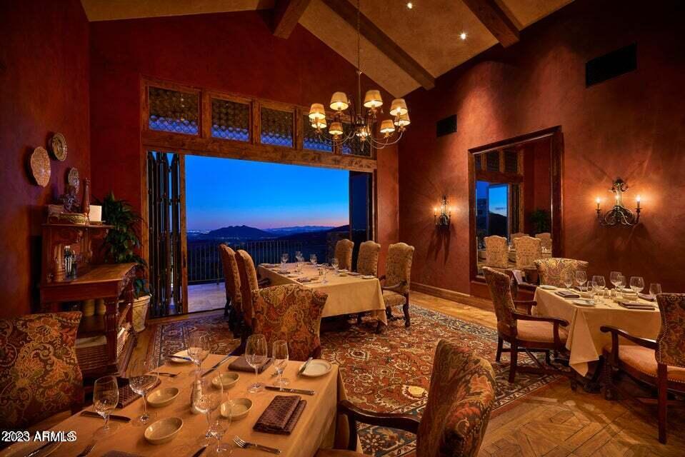 DESERT MOUNTAIN - Residential