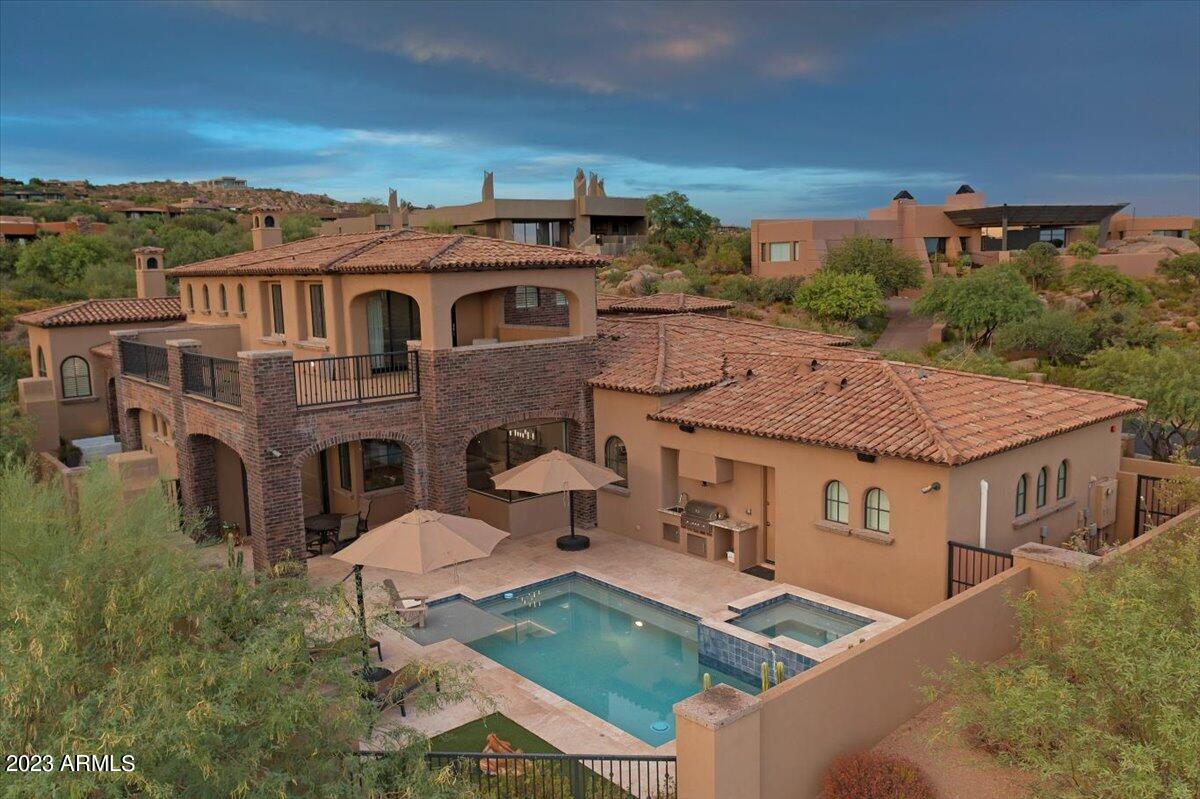 DESERT MOUNTAIN - Residential