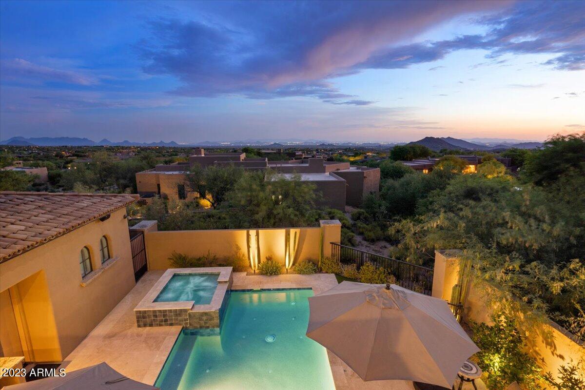DESERT MOUNTAIN - Residential