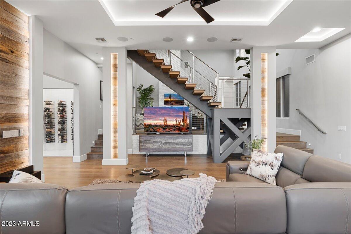 DESERT MOUNTAIN - Residential