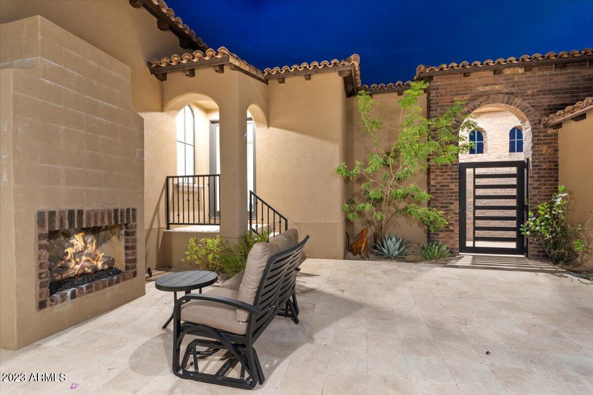 DESERT MOUNTAIN - Residential