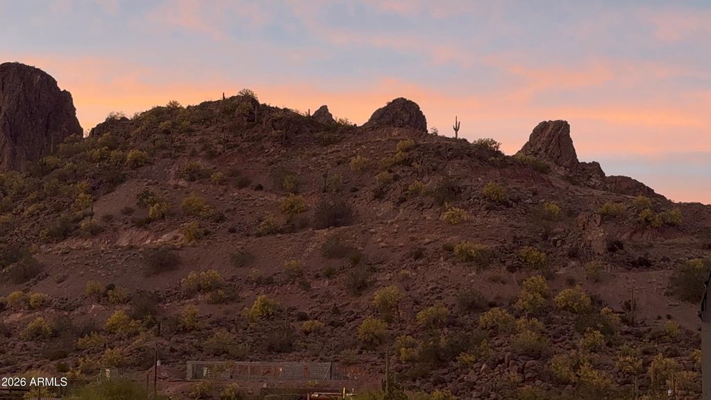 Photo of 636 W Saddle Butte Street, Apache Junction, AZ 85120 (MLS # 6994603)