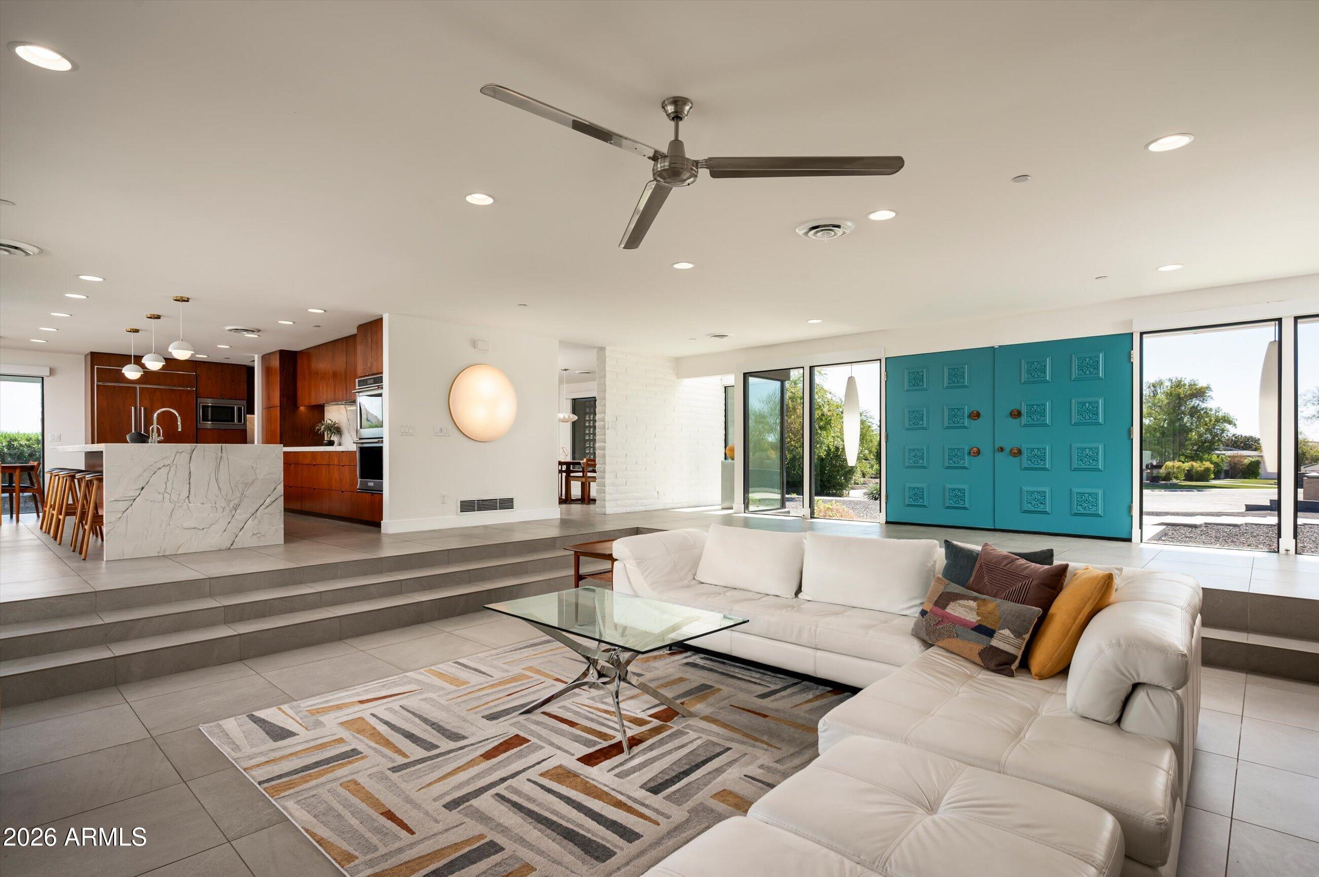 4020 E SIERRA VISTA Drive