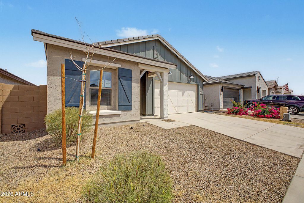 Photo of 7926 W Frier Drive, Glendale, AZ 85303 (MLS # 7018126)
