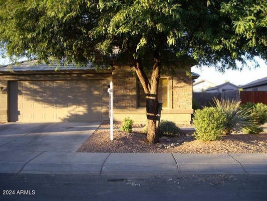 15664 W SAGUARO LN, SURPRISE, AZ 85374 - Image 295a67bb2baca9beae0dfe30e4fc2344/454079564