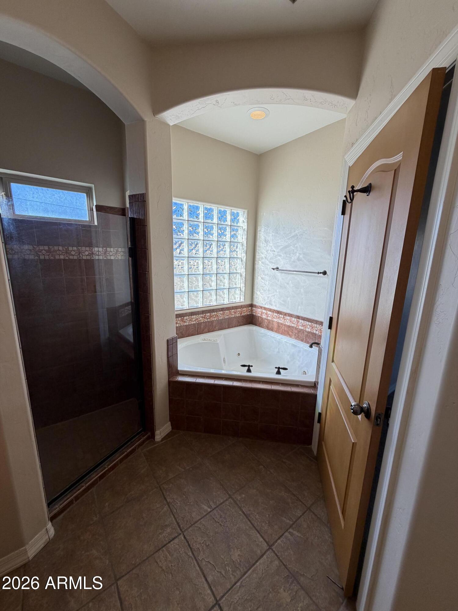 FAIRFIELD ESTATES - Residential Lease