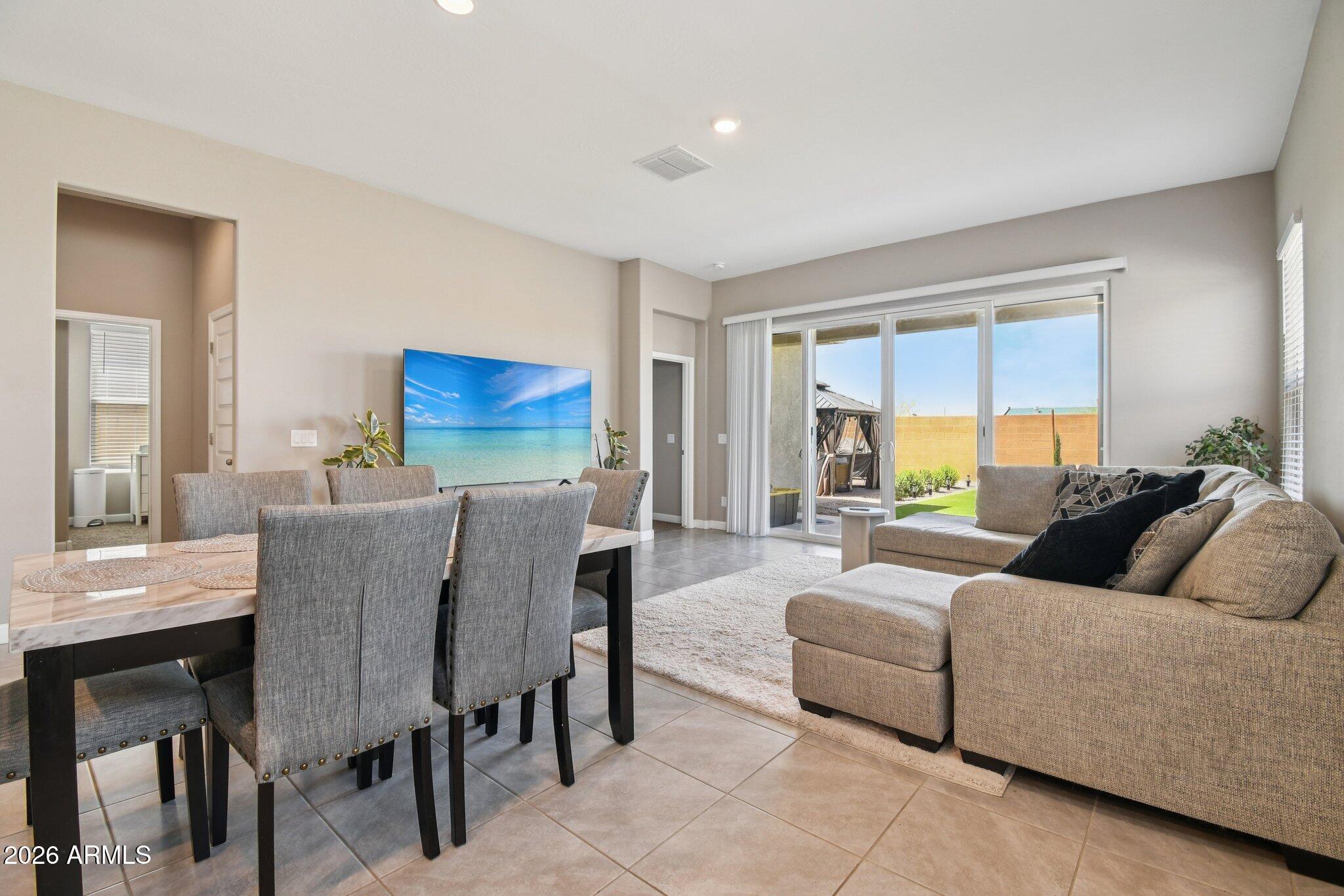 22800 N BOLIVIA Street