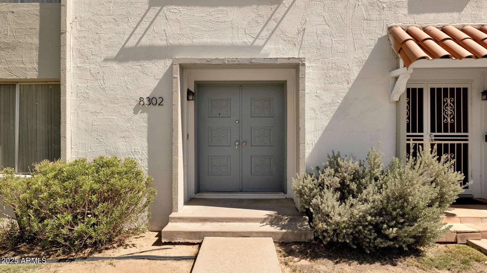 8302 E Chaparral Road
