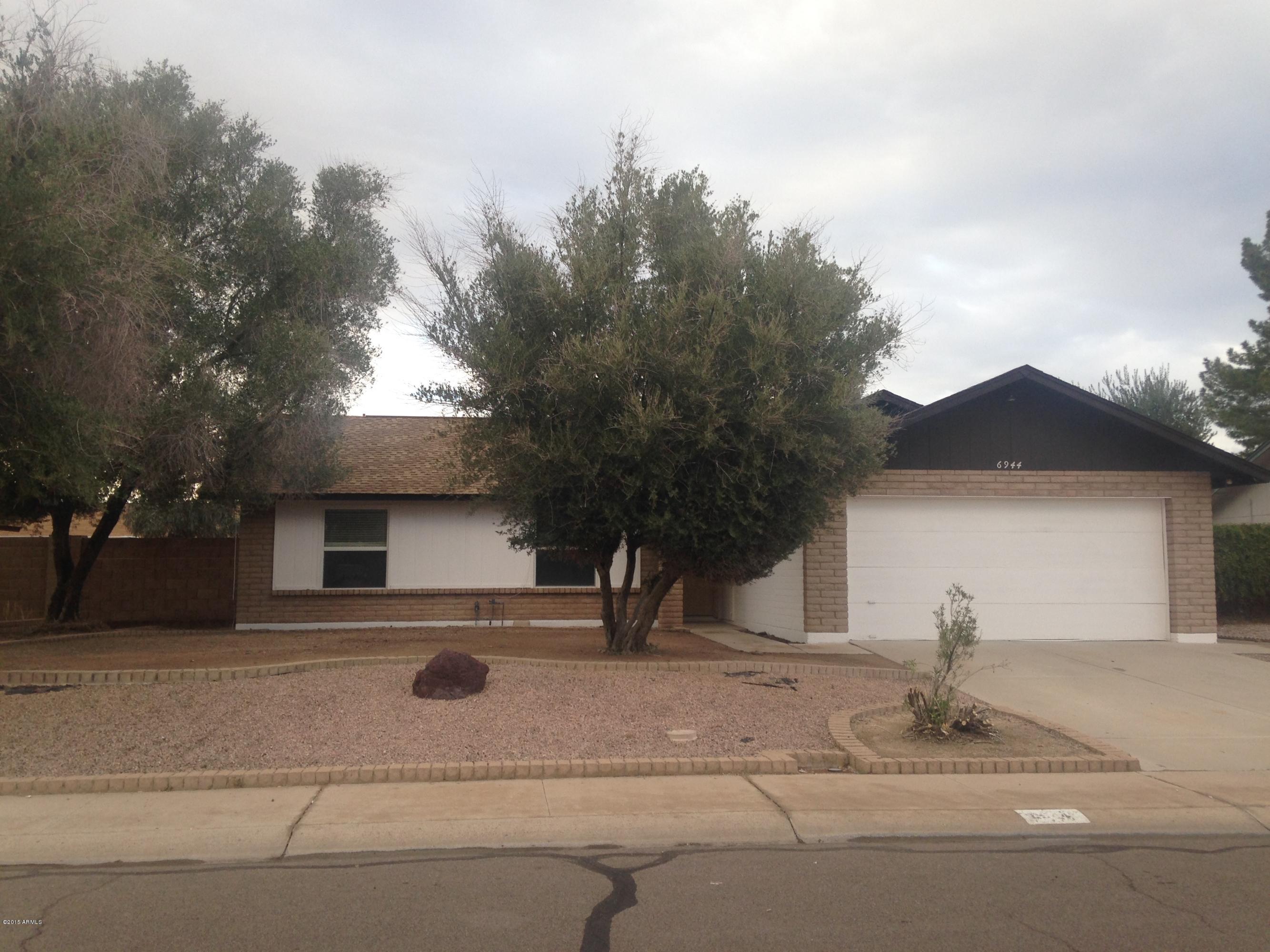 Photo 1 of 21 — 6944 W COMET Avenue, Peoria, AZ 85345