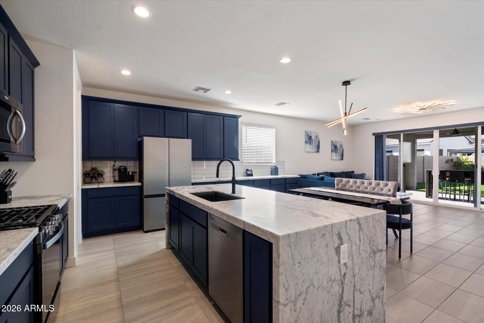 10694 N McKinney Street