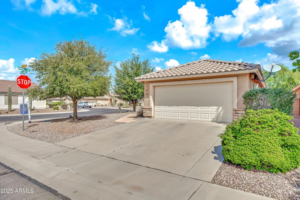 Photo of 546 W Casa Mirage Court, Casa Grande, AZ 85122 (MLS # 6907475)