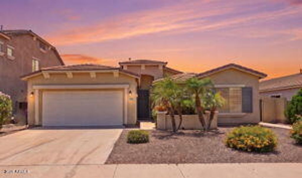 Photo of 2845 E Melrose Street, Gilbert, AZ 85297 (MLS # 7021508)