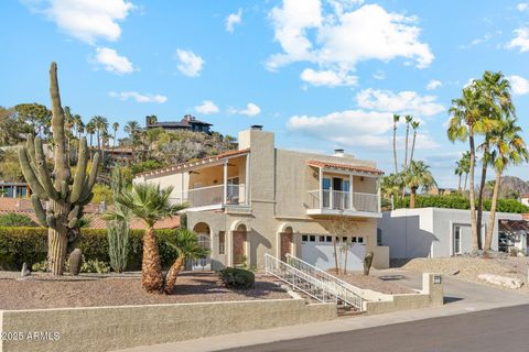 2016 E ORANGEWOOD Avenue Phoenix AZ 85020