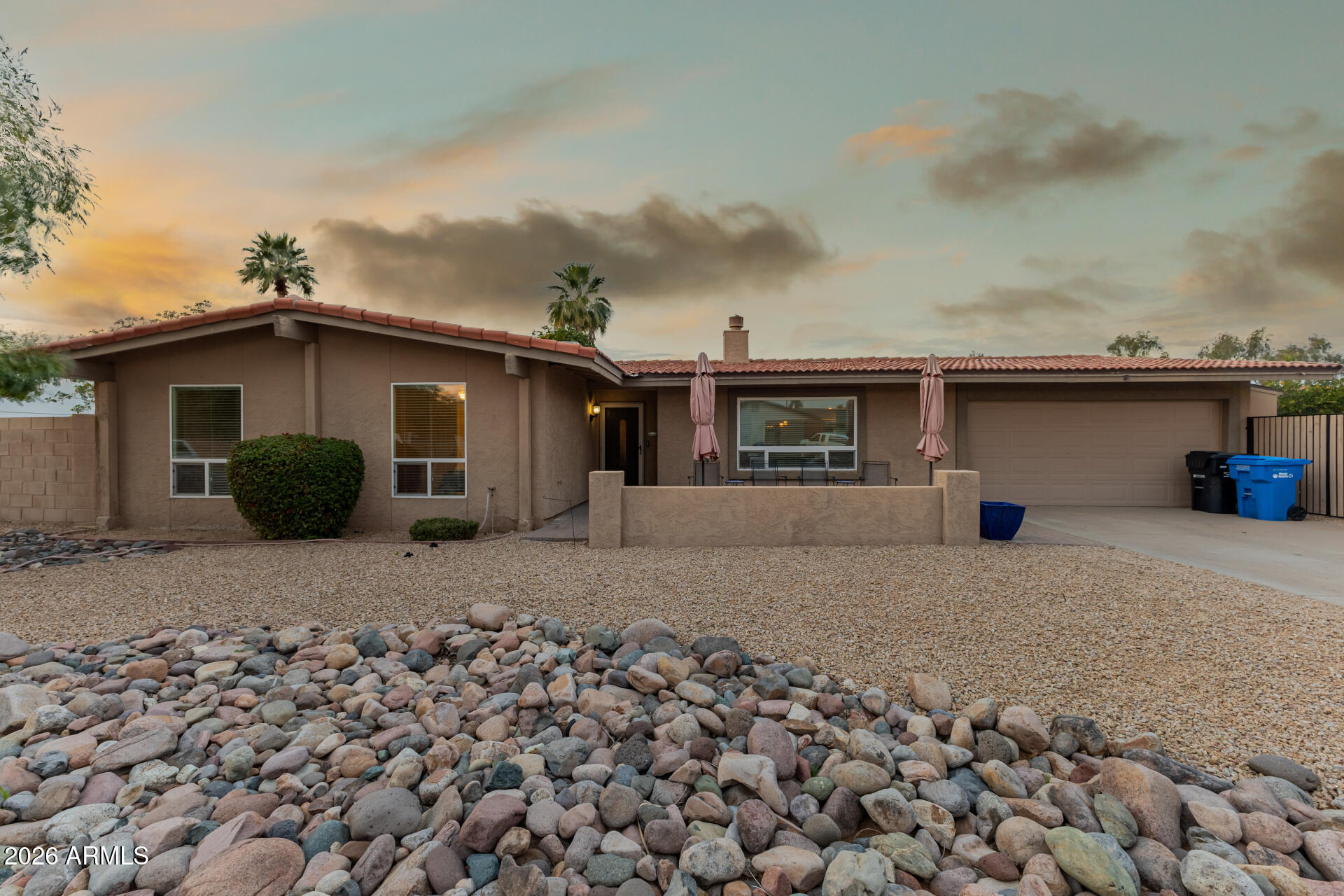 802 W CARIBBEAN Lane