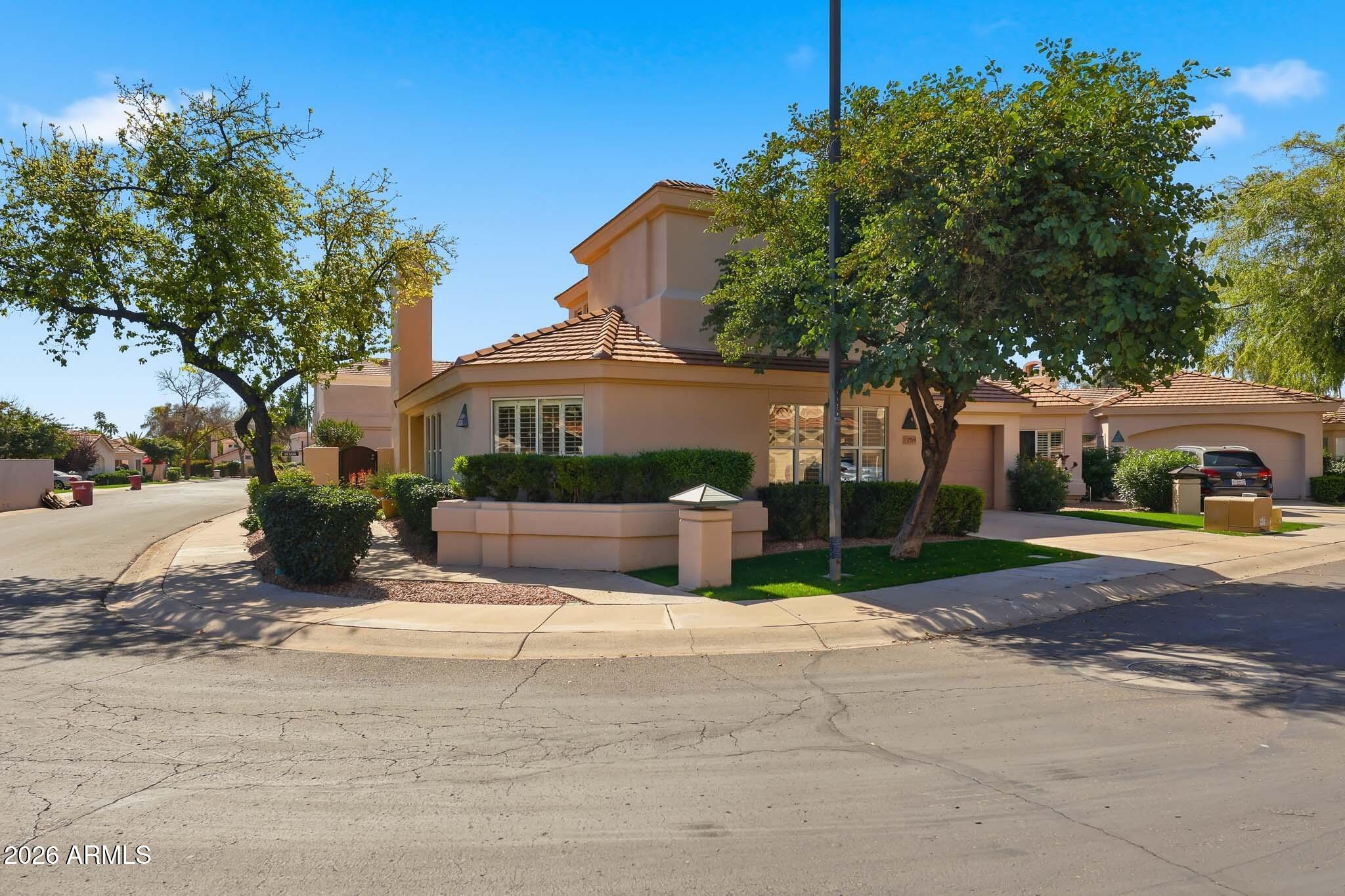 7789 E STALLION Road