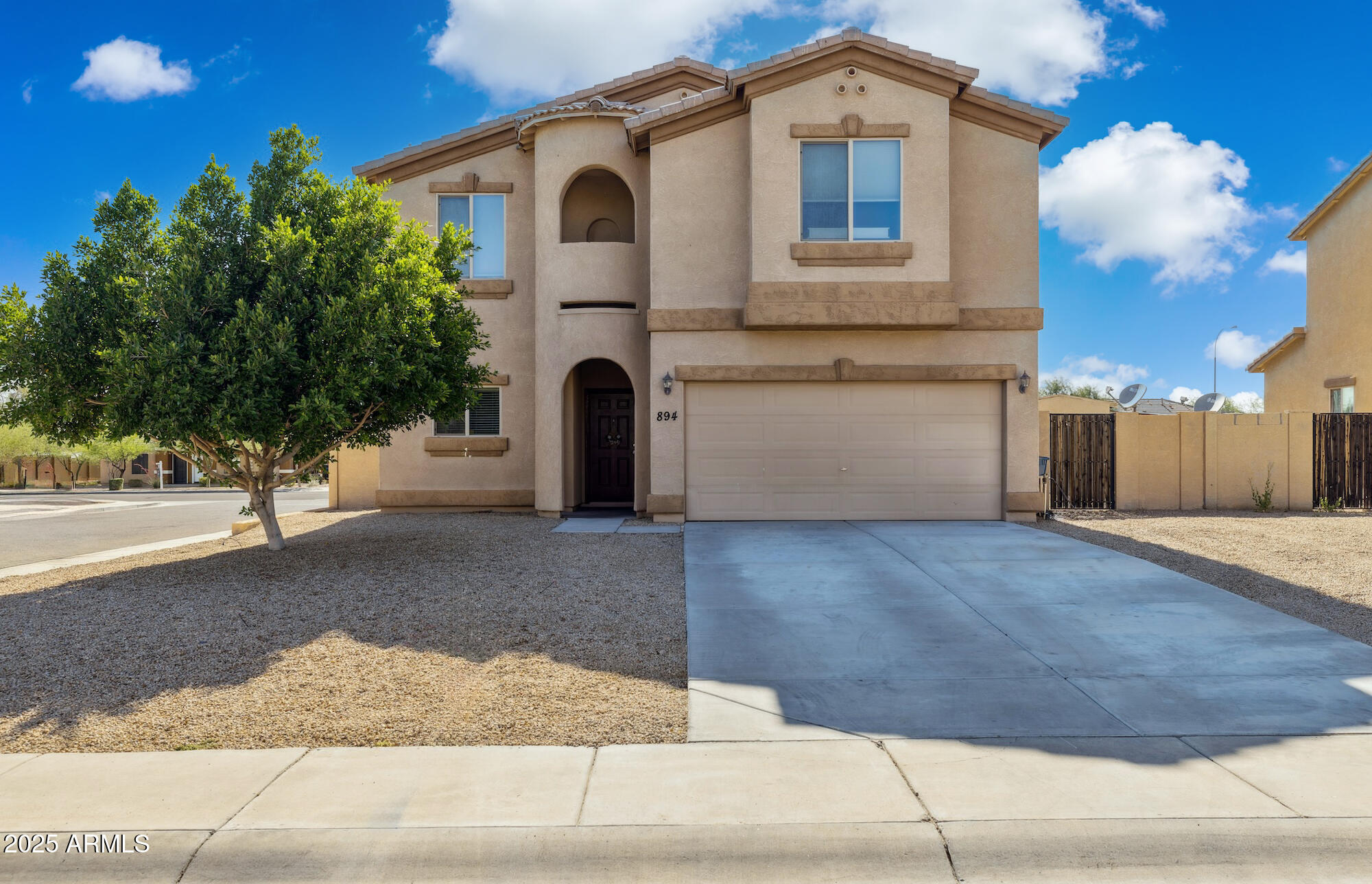 894 S BUENA VISTA Drive
