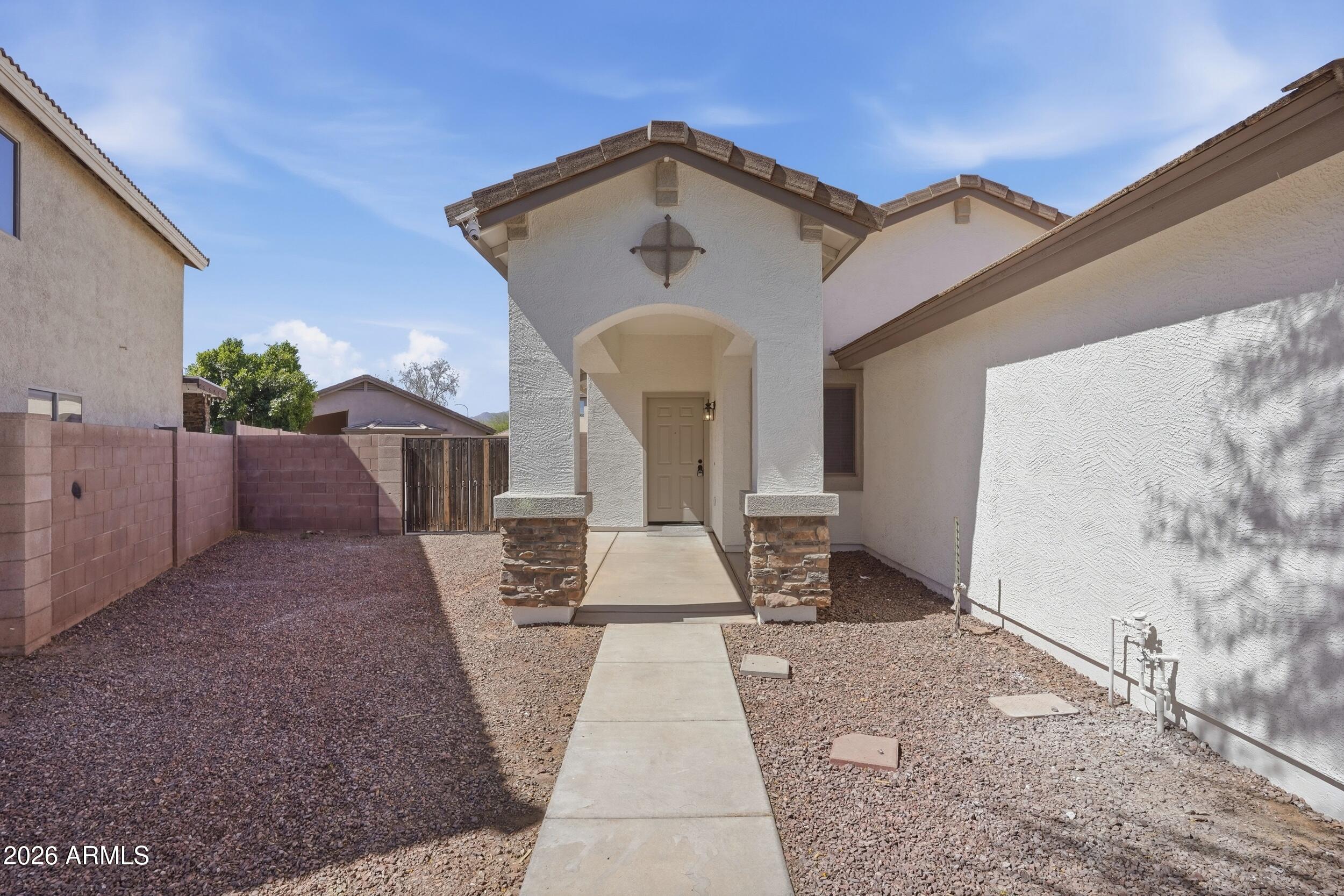 11031 W ELM Lane