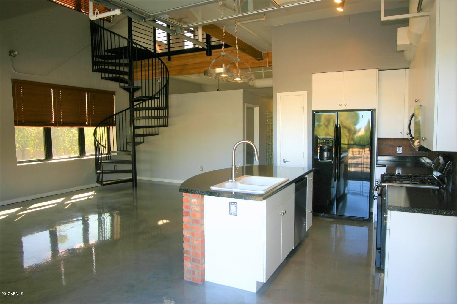 914 E Osborn Road Unit 218