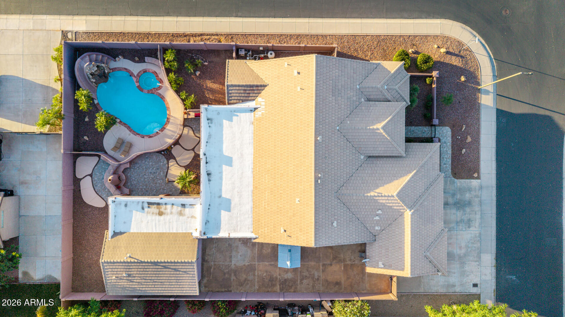 J J RANCH - Residential