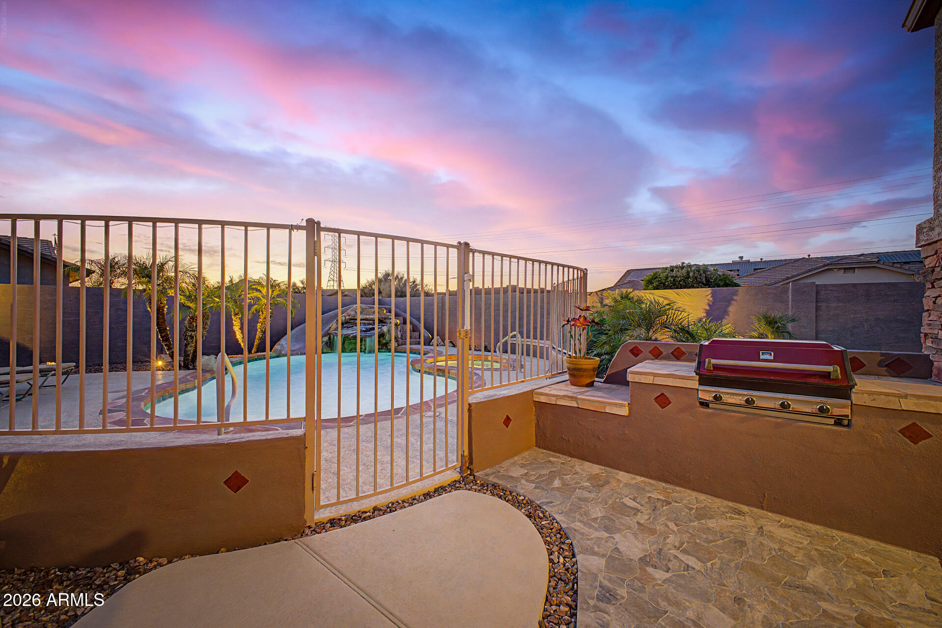 J J RANCH - Residential