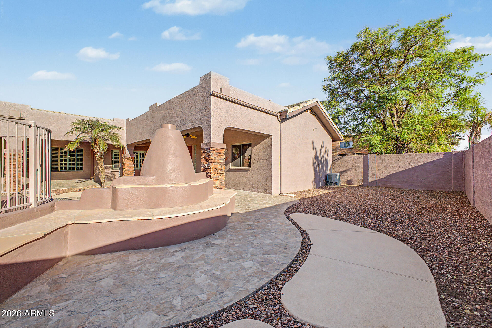 J J RANCH - Residential