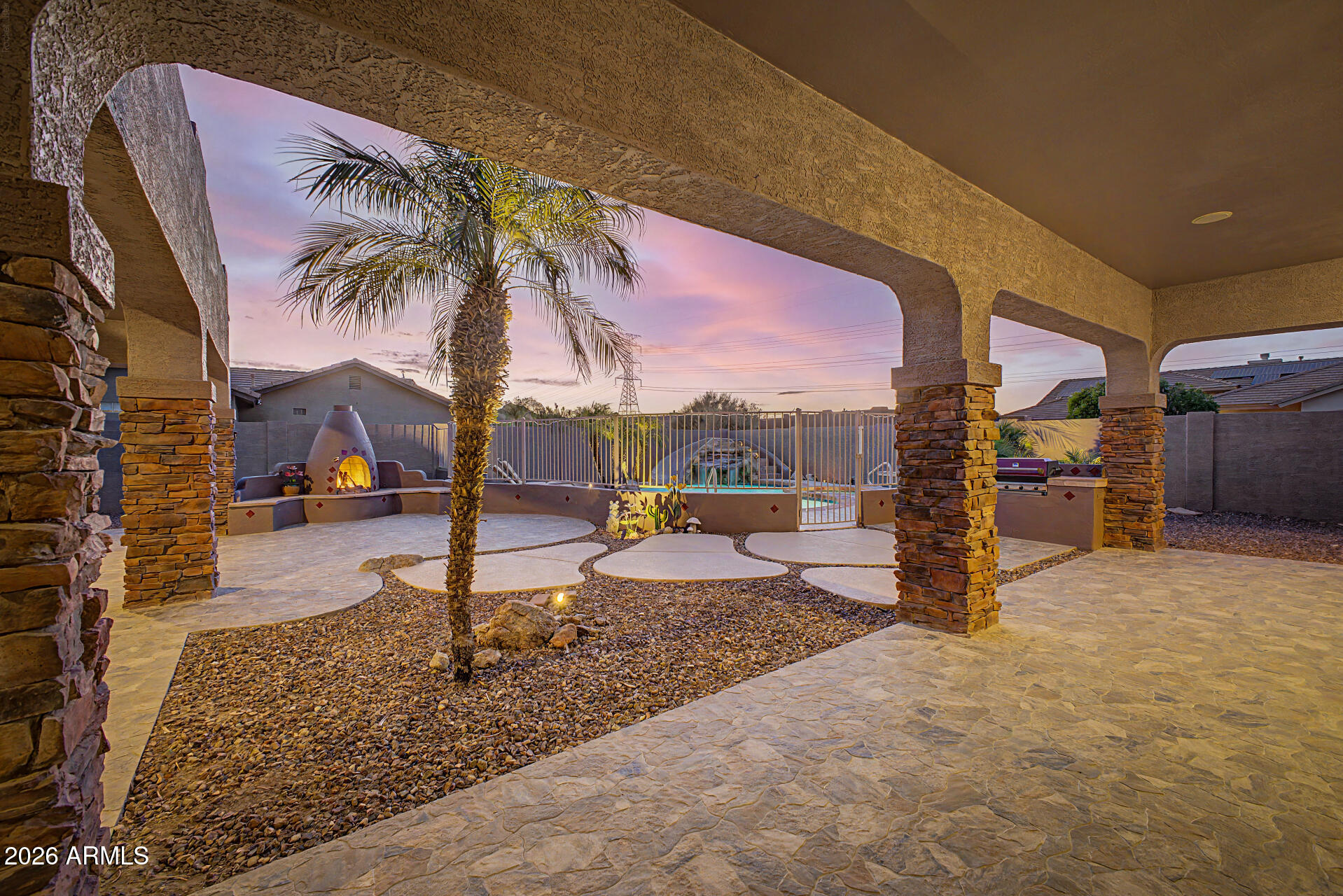 J J RANCH - Residential