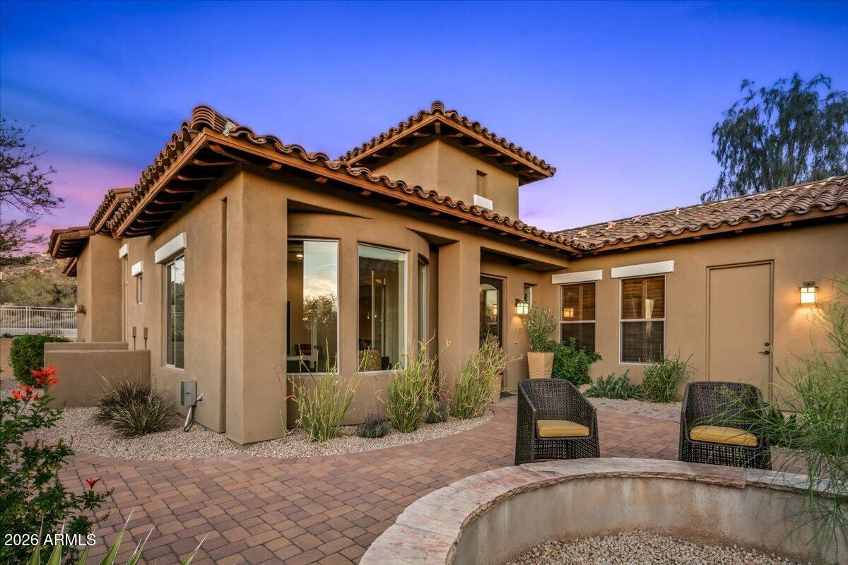 7532 E CAMINO PUESTA DEL SOL --