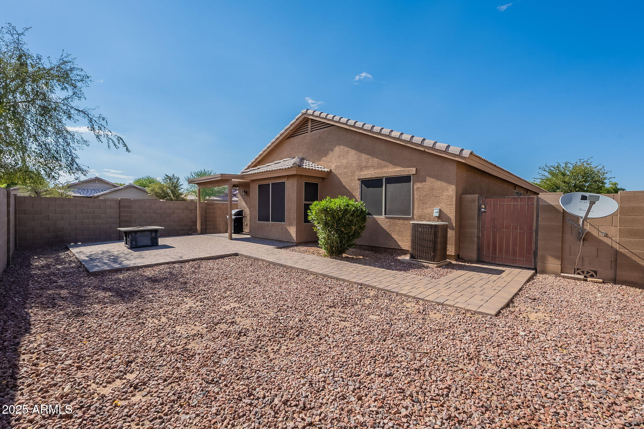 17189 W MOHAVE Street
