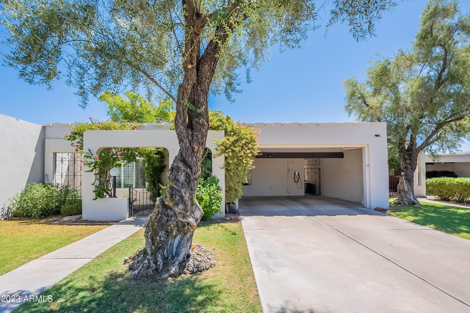 7221 N Via De La Montana
