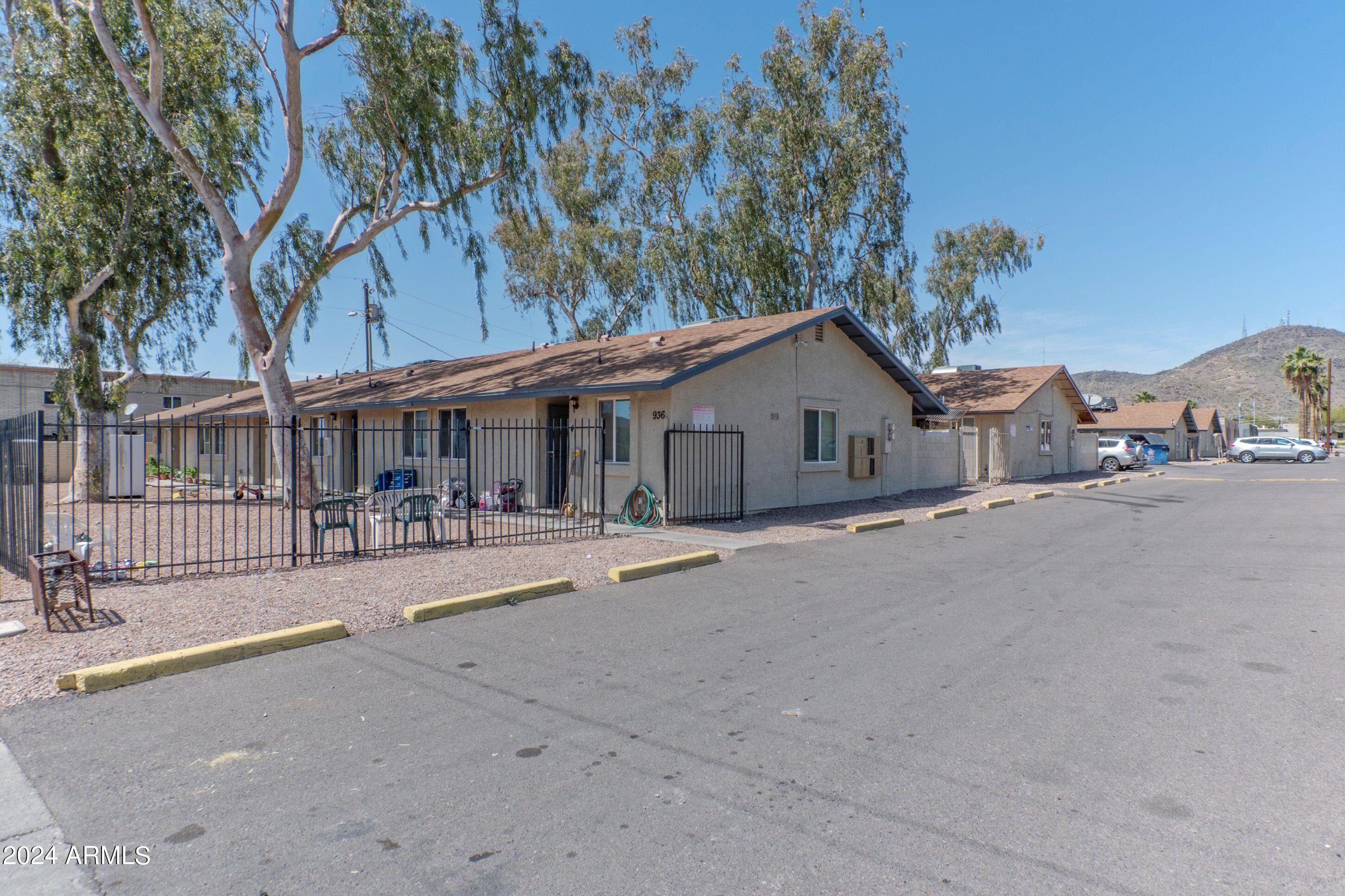 IRONWOOD PLACE - Residential Income