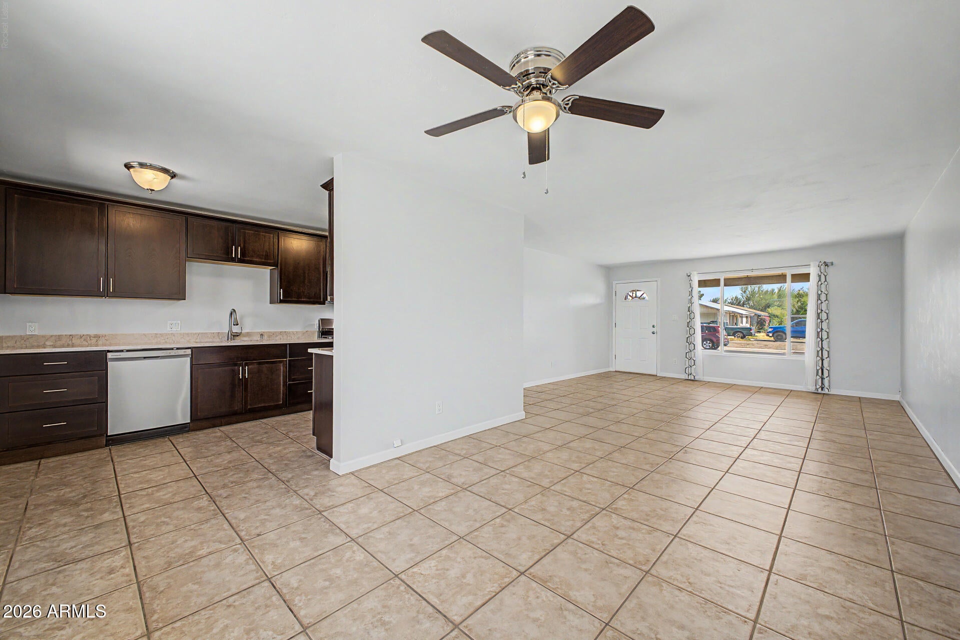 1332 W 7TH Street