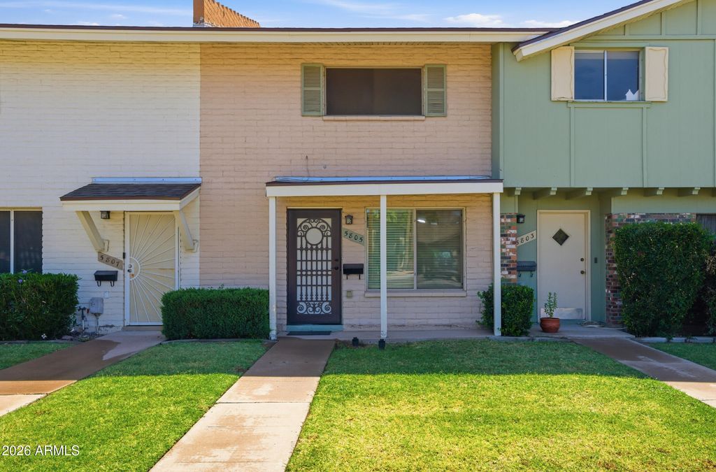 Photo of 5805 N Granite Reef Road, Scottsdale, AZ 85250 (MLS # 7034126)