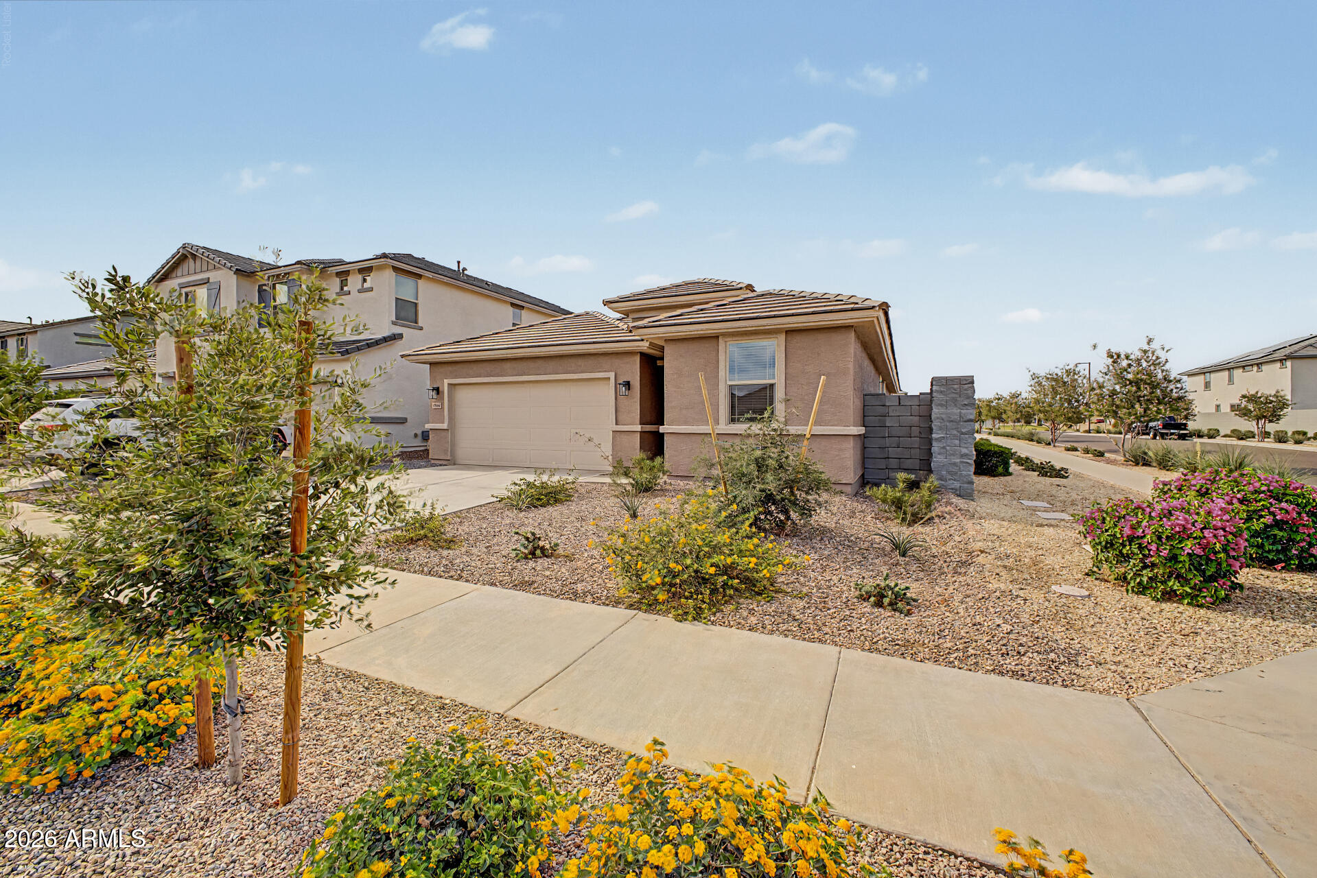 17016 W CAVEDALE Drive