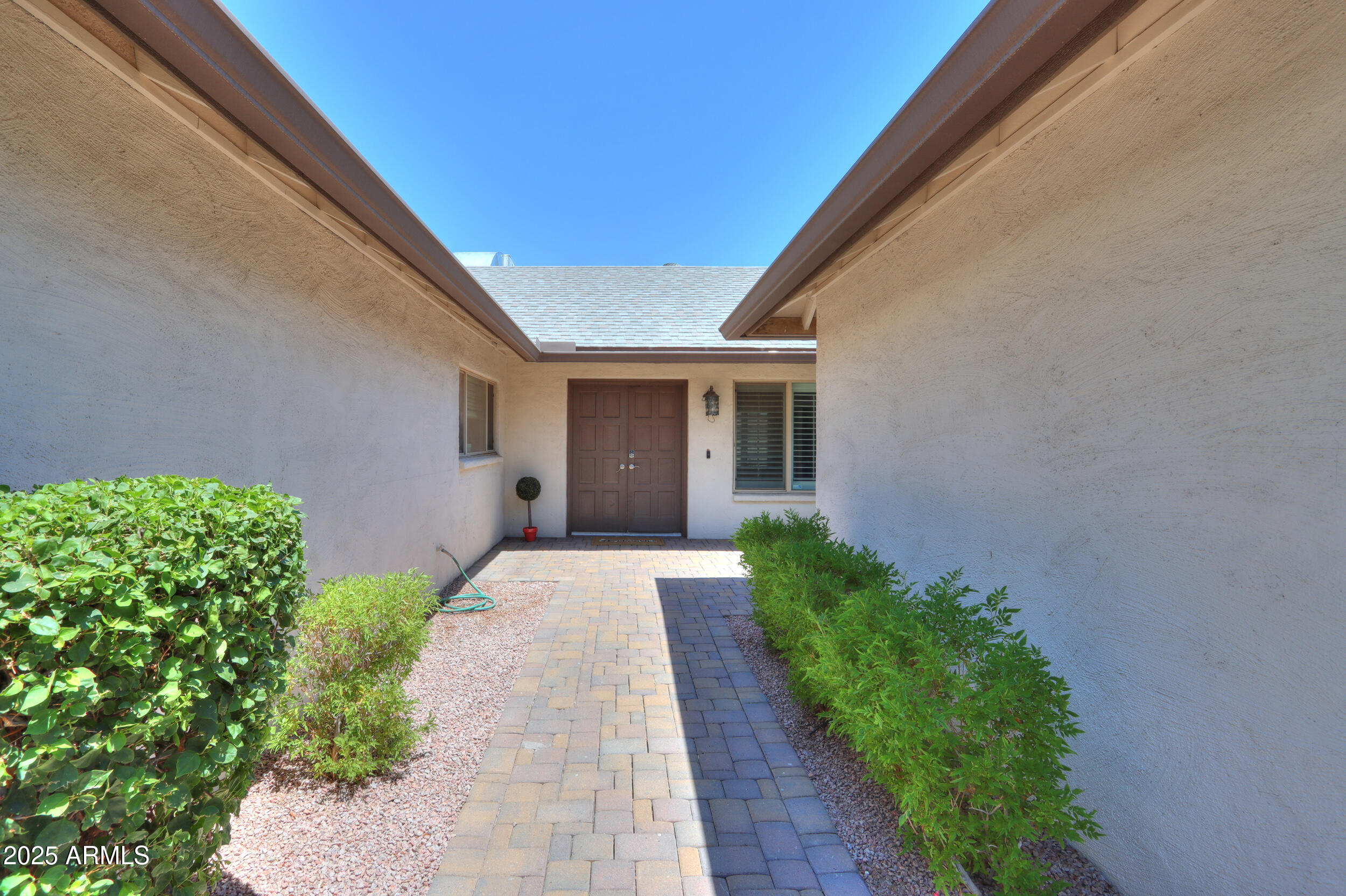 1418 W KEATING Avenue