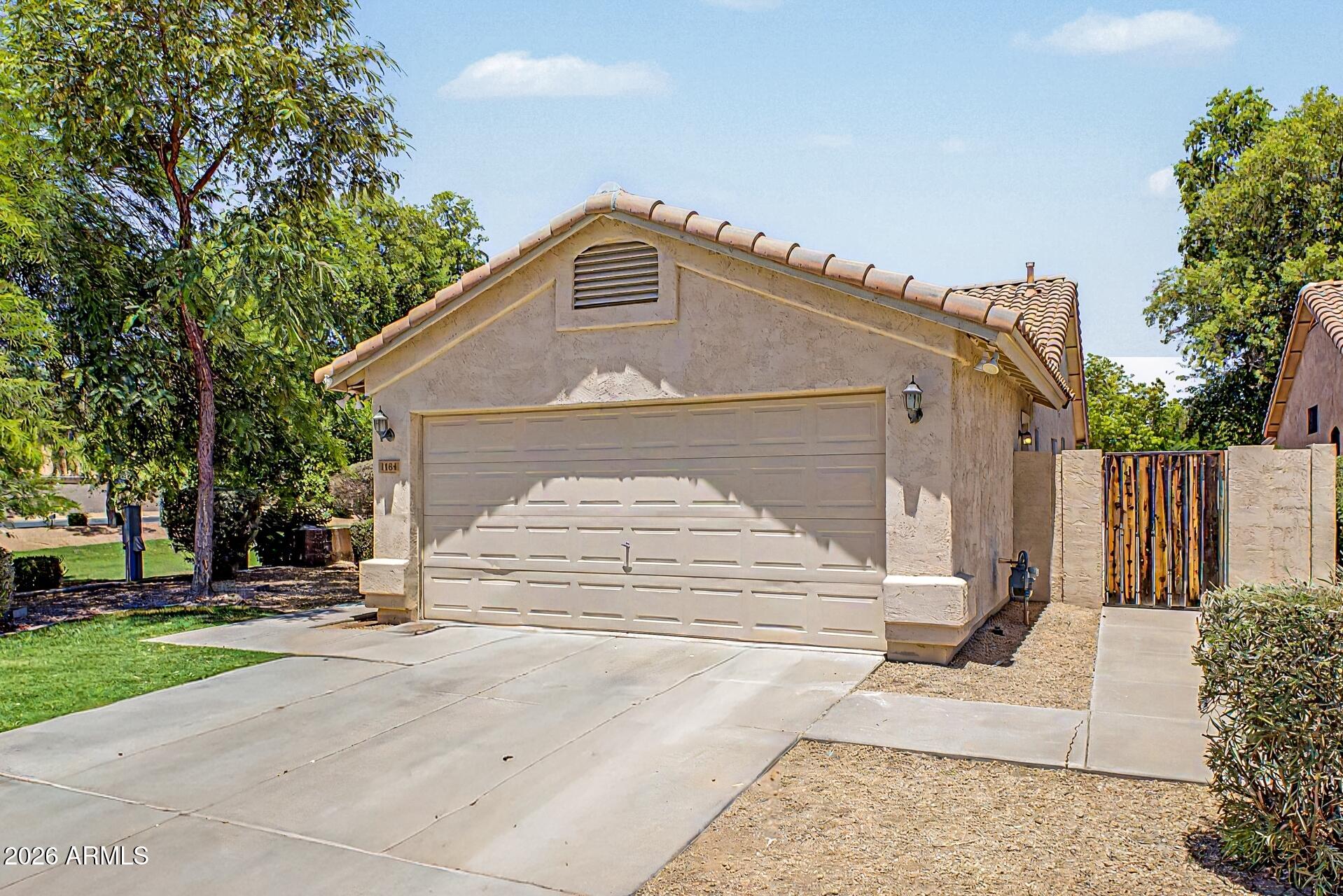 1184 W FLAMINGO Court