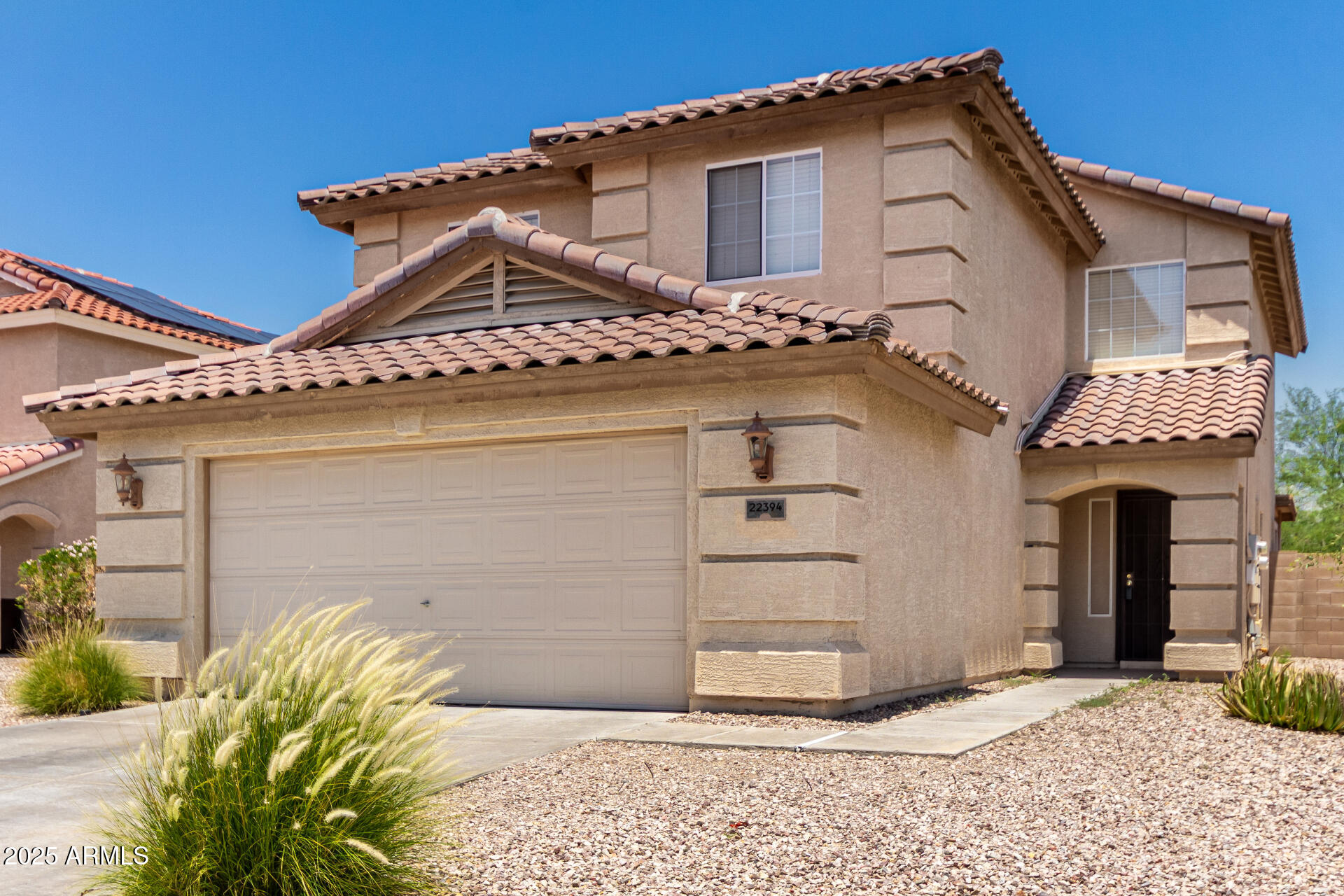 22394 W DESERT BLOOM Street
