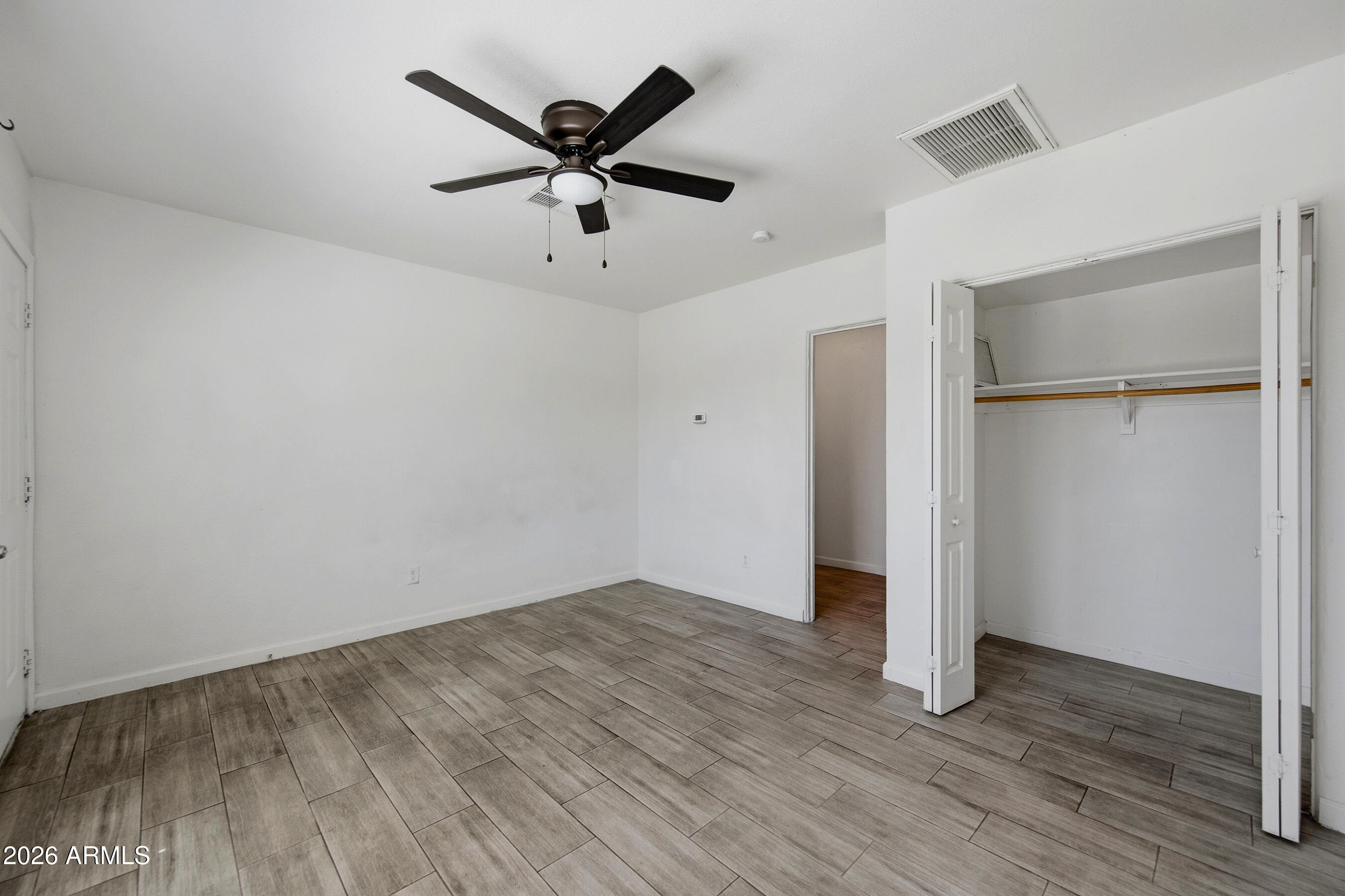 907 N 22nd Place Apt 3