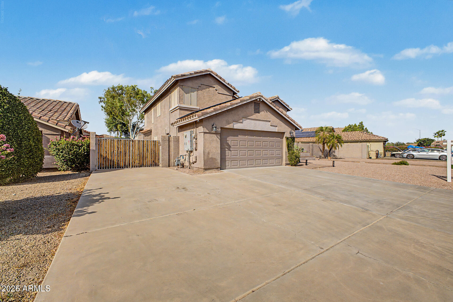 10818 W SANDS Drive