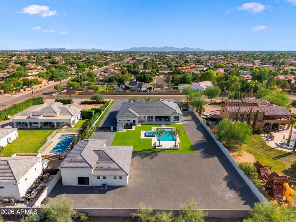 Photo of 8318 W Williams Road, Peoria, AZ 85383 (MLS # 7086016)
