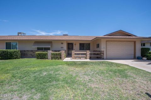 Duplex in Sun City AZ 10802 CAMEO Drive 7.jpg