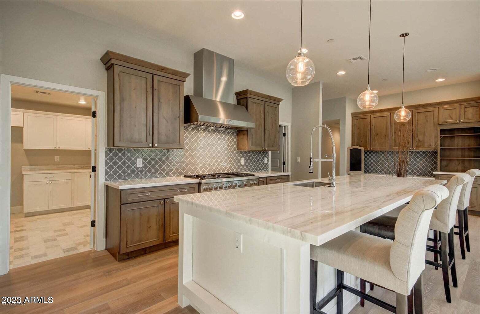 HIGHLANDS - Residential