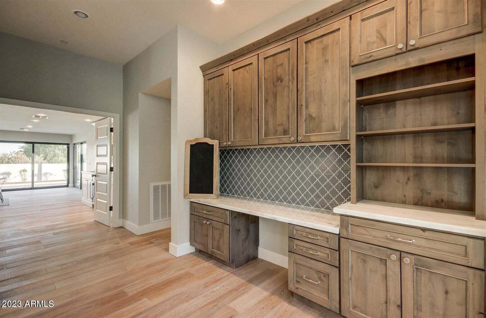 HIGHLANDS - Residential