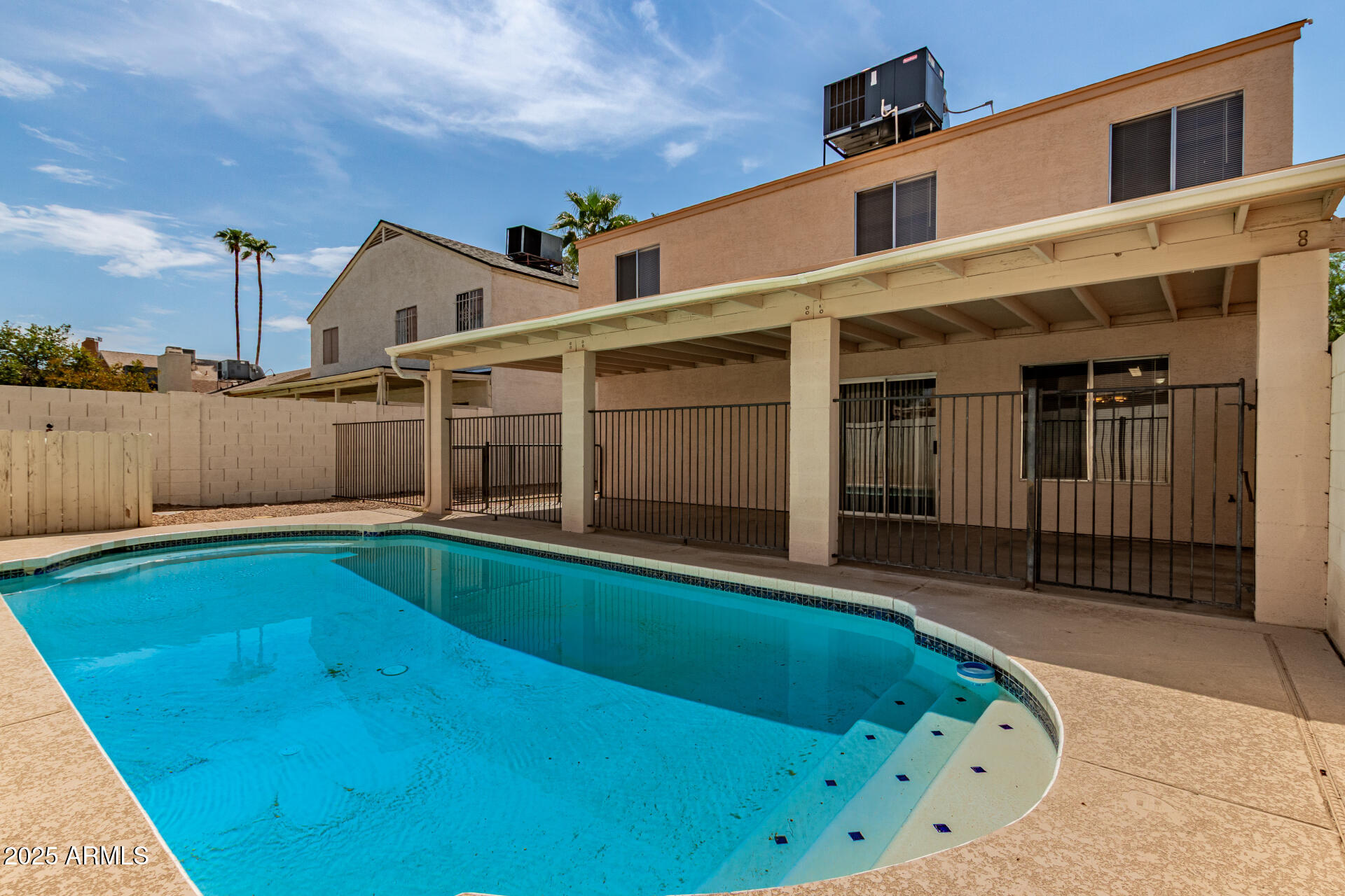 6626 W CINNABAR Avenue