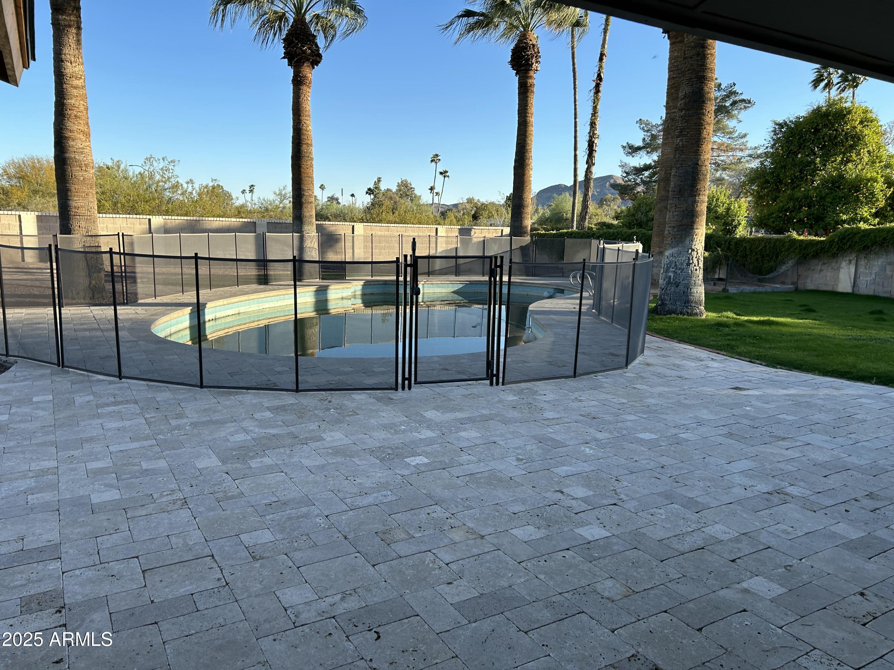 10249 N 58TH Place 33
